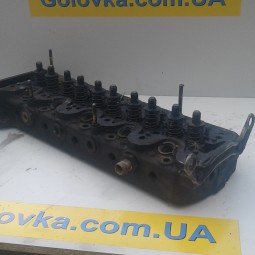 Mercedes OM617 Головка блоку циліндрів (ГБЦ)